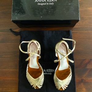 Anna Kern dance shoes